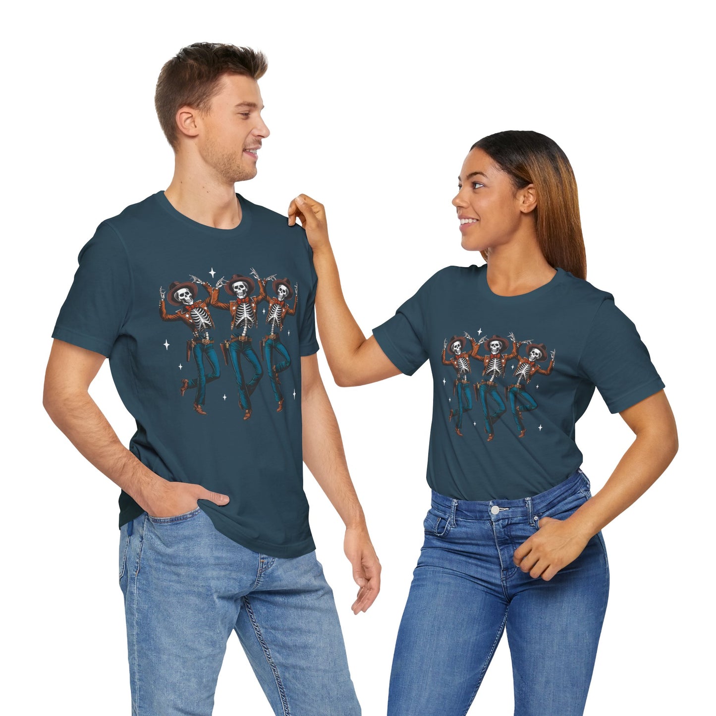 Halloween Western Dancing Skeletons Cowboy Creepy Country T-Shirt