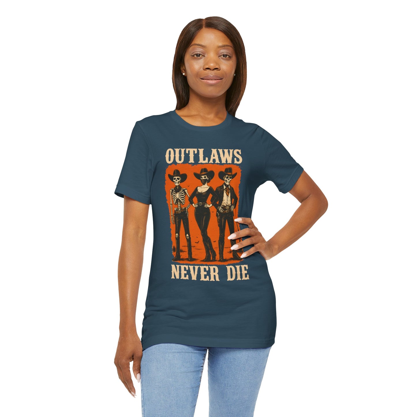 Outlaws Never Die Shirt – Gothic Western Skeleton Cowboy Halloween Tee