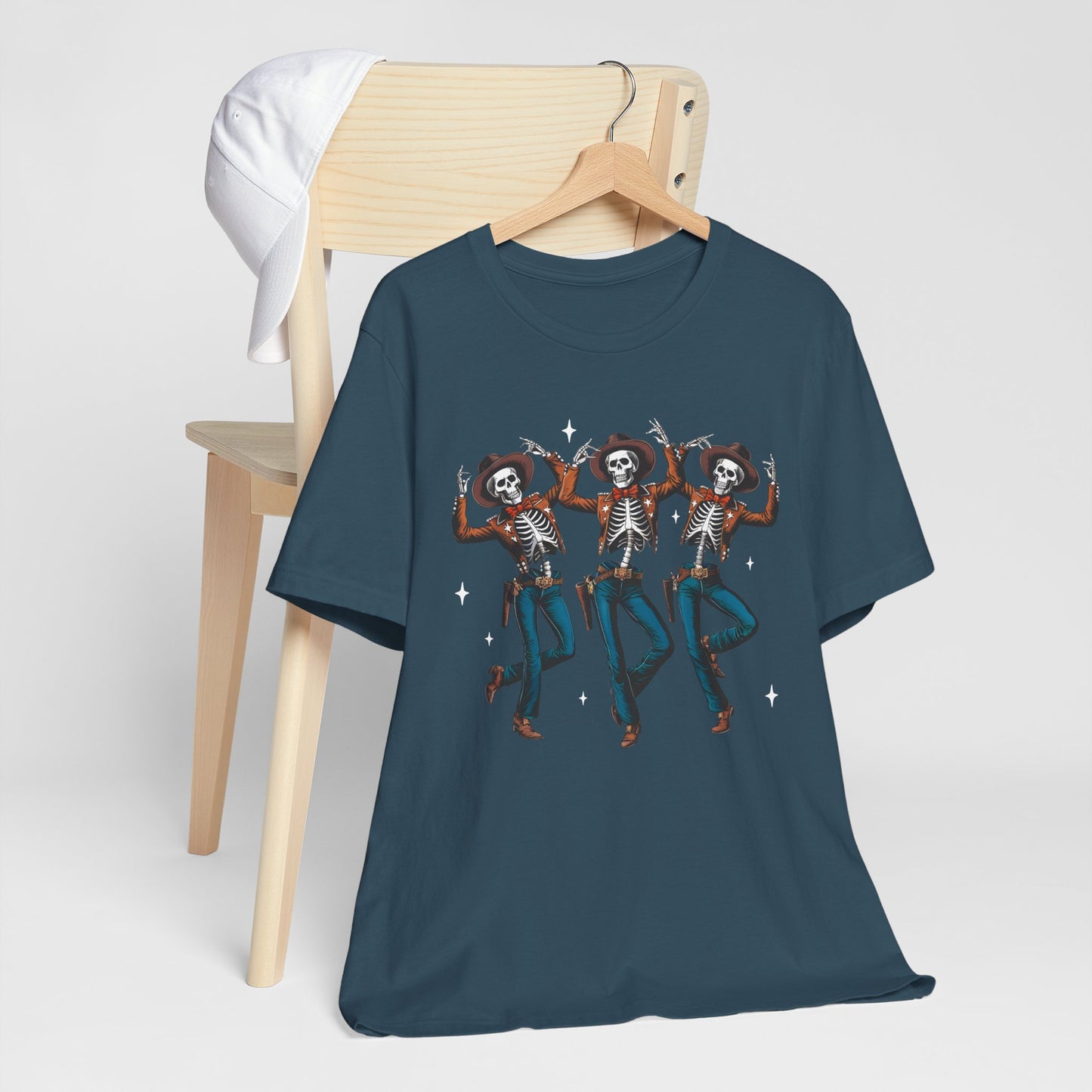 Halloween Western Dancing Skeletons Cowboy Creepy Country T-Shirt