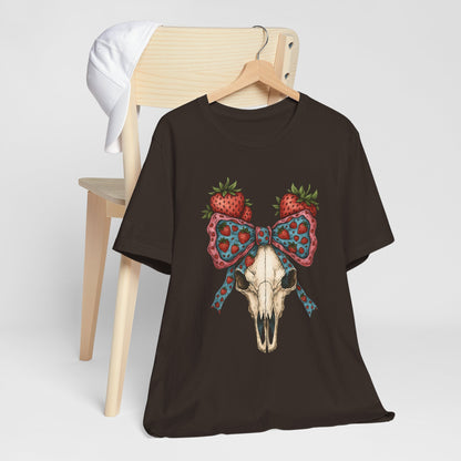 Retro Strawberry Cow Skull Shirt – Western Coquette Summer Vibes Tee