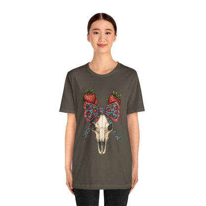 Retro Strawberry Cow Skull Shirt – Western Coquette Summer Vibes Tee