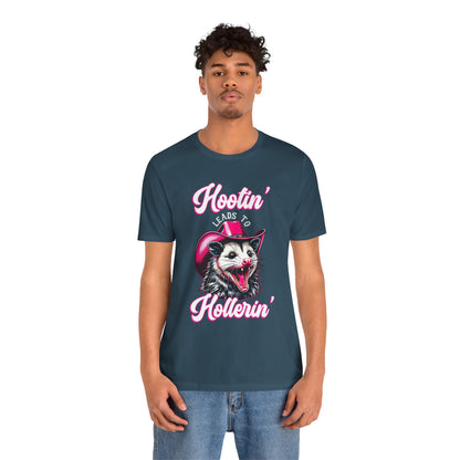 Opossum Hootin’ Hollerin’ 90s Vintage Retro Western T-Shirt