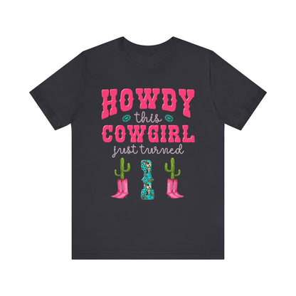 Howdy This Cowgirl Just Turned 1 Shirt – Western First Birthday Girl Rodeo Party Tee