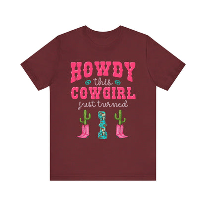 Howdy This Cowgirl Just Turned 1 Shirt – Western First Birthday Girl Rodeo Party Tee