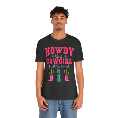 Howdy This Cowgirl Just Turned 1 Shirt – Western First Birthday Girl Rodeo Party Tee
