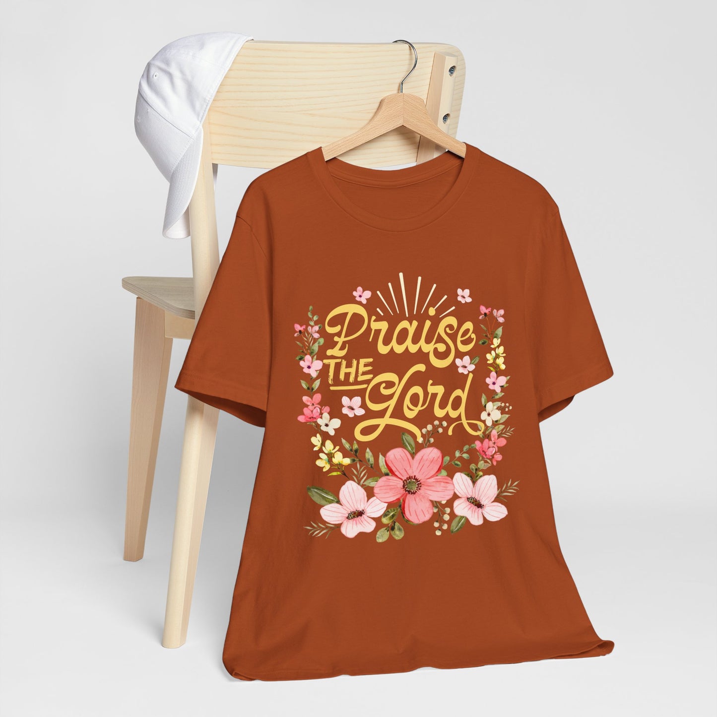 Praise the Lord Shirt – Christian Worship Groovy Retro Daisy Floral Faith Tee