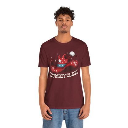 Cowboy Claus Christmas Shirt – Western Santa Hat Funny Cowboy Holiday Tee