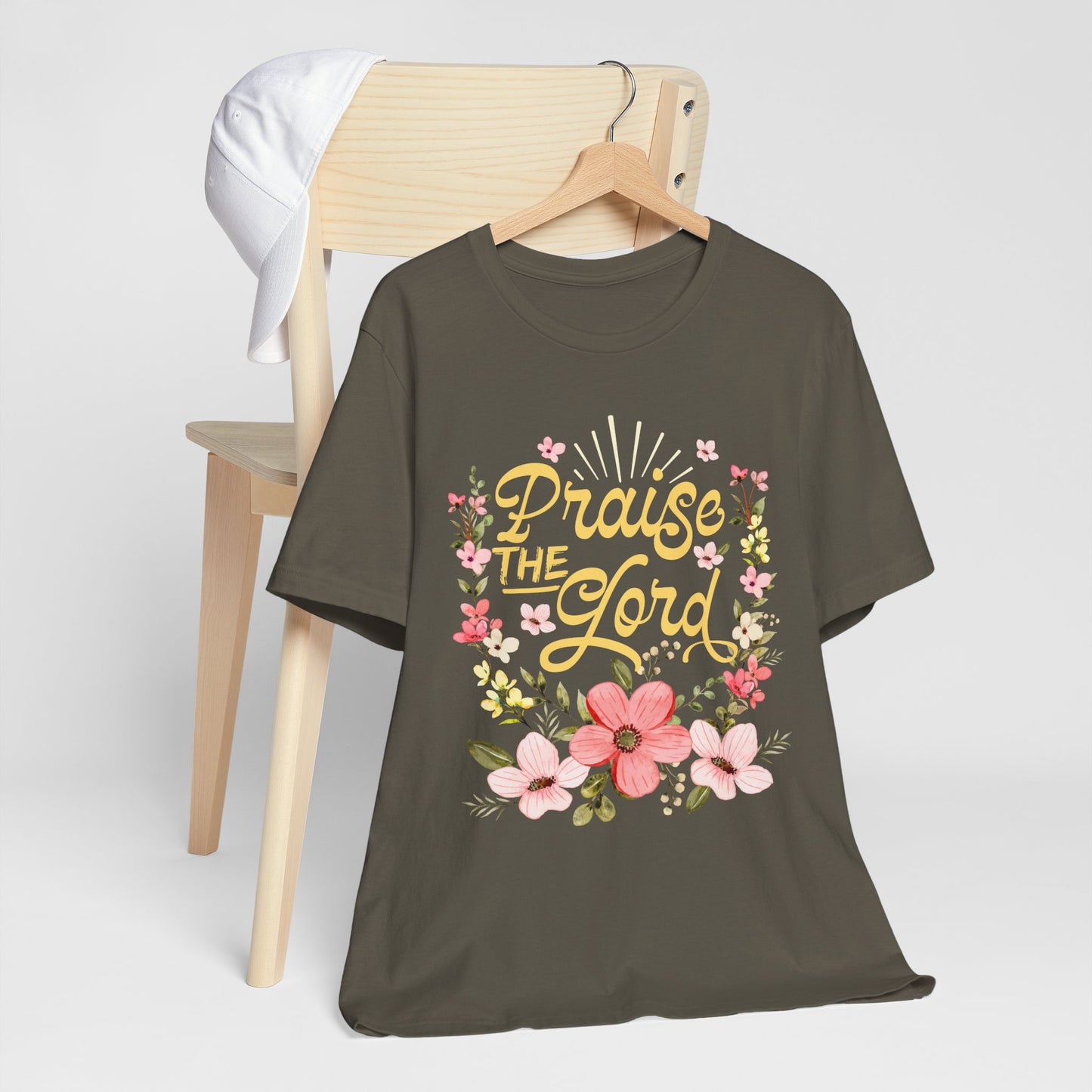 Praise the Lord Shirt – Christian Worship Groovy Retro Daisy Floral Faith Tee