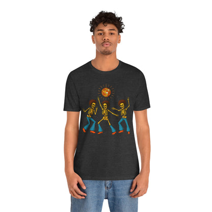 Disco Skeletons Dancing Shirt – Funny Retro 70s Halloween Party Tee