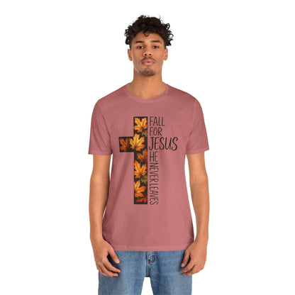 Fall for Jesus He Never Leaves Shirt – Retro Christian Cross Thanksgiving Tee