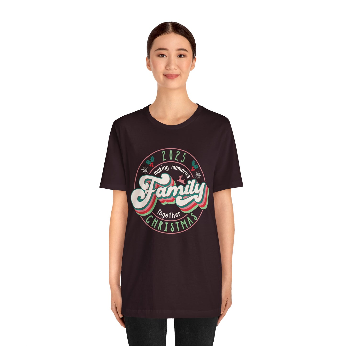 Retro Family Christmas 2025 Shirt – Vintage Matching Holiday Memories Tee