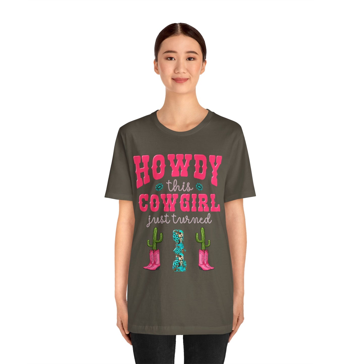 Howdy This Cowgirl Just Turned 1 Shirt – Western First Birthday Girl Rodeo Party Tee