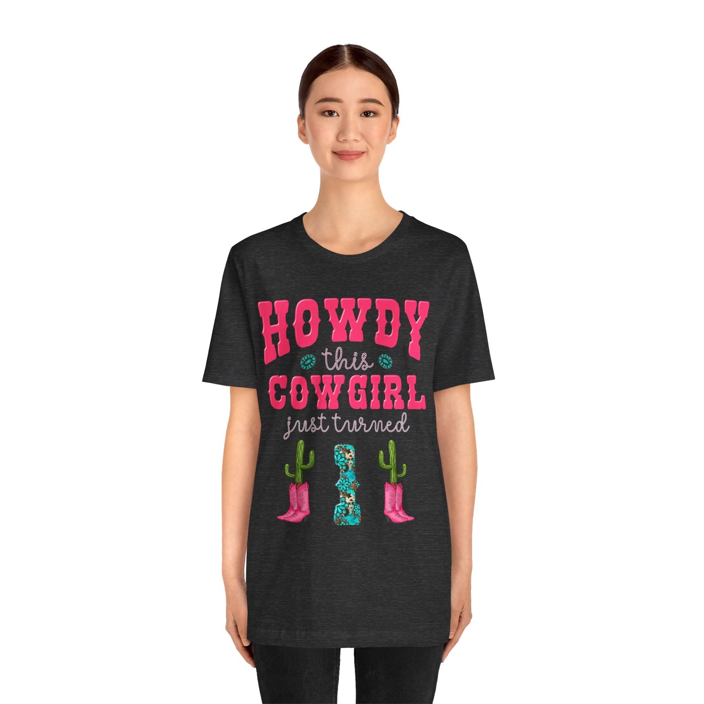 Howdy This Cowgirl Just Turned 1 Shirt – Western First Birthday Girl Rodeo Party Tee