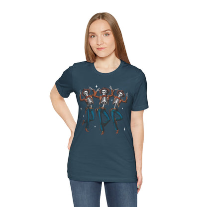 Halloween Western Dancing Skeletons Cowboy Creepy Country T-Shirt