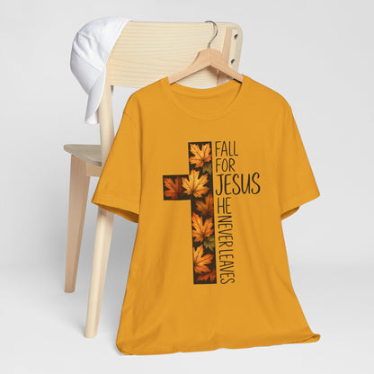 Fall for Jesus He Never Leaves Shirt – Retro Christian Cross Thanksgiving Tee