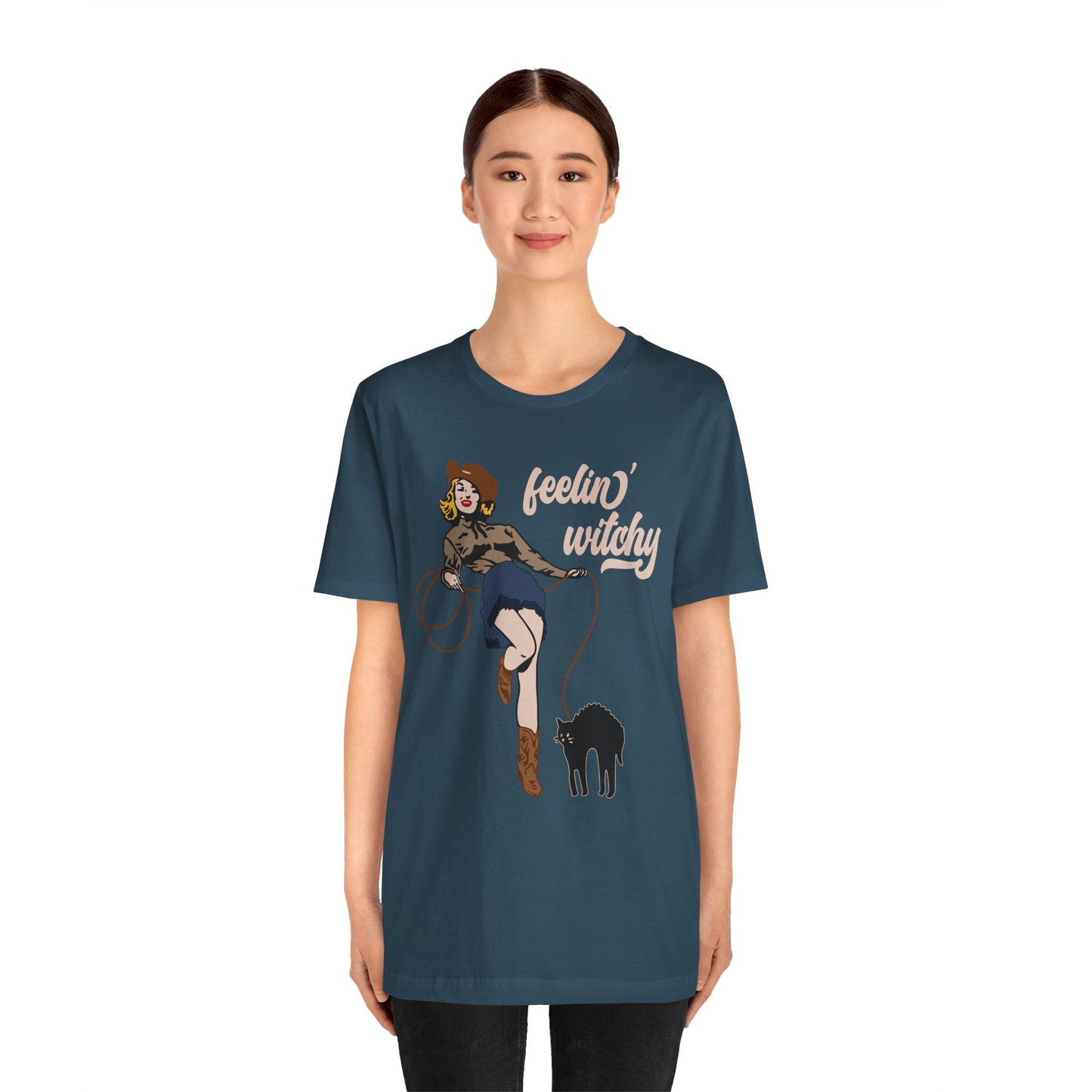 Feeling Witchy Shirt – Vintage Pin-Up Girl & Black Cat Halloween Tee