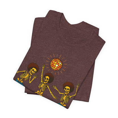 Disco Skeletons Dancing Shirt – Funny Retro 70s Halloween Party Tee