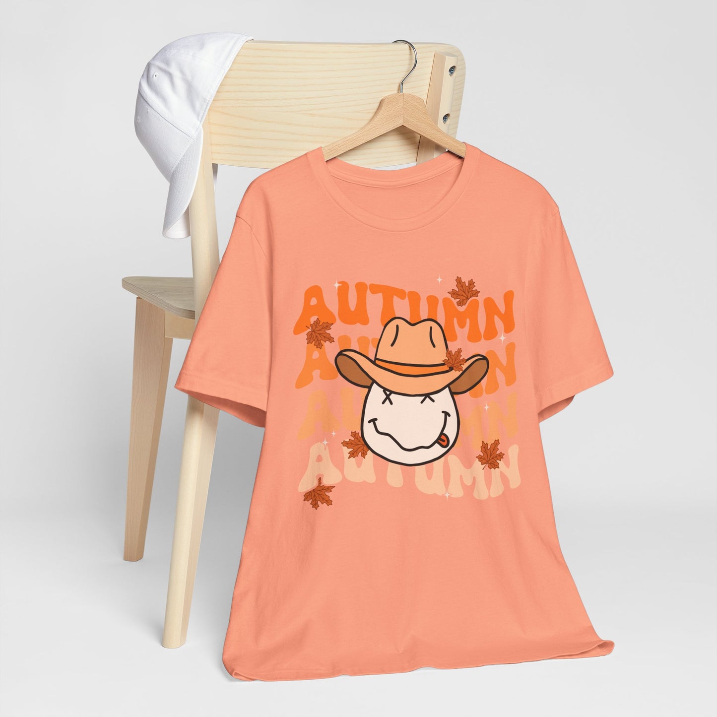 Retro Groovy Fall Shirt – Vintage 70s Smile Face Pumpkin Halloween Tee