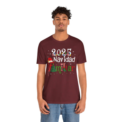 Navidad Familiar 2025 Shirt – Spanish Feliz Navidad Matching Holiday Tee