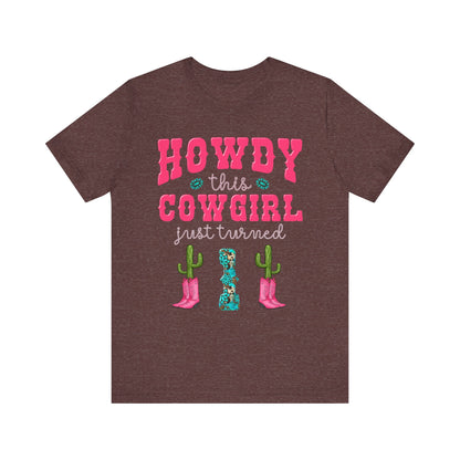 Howdy This Cowgirl Just Turned 1 Shirt – Western First Birthday Girl Rodeo Party Tee