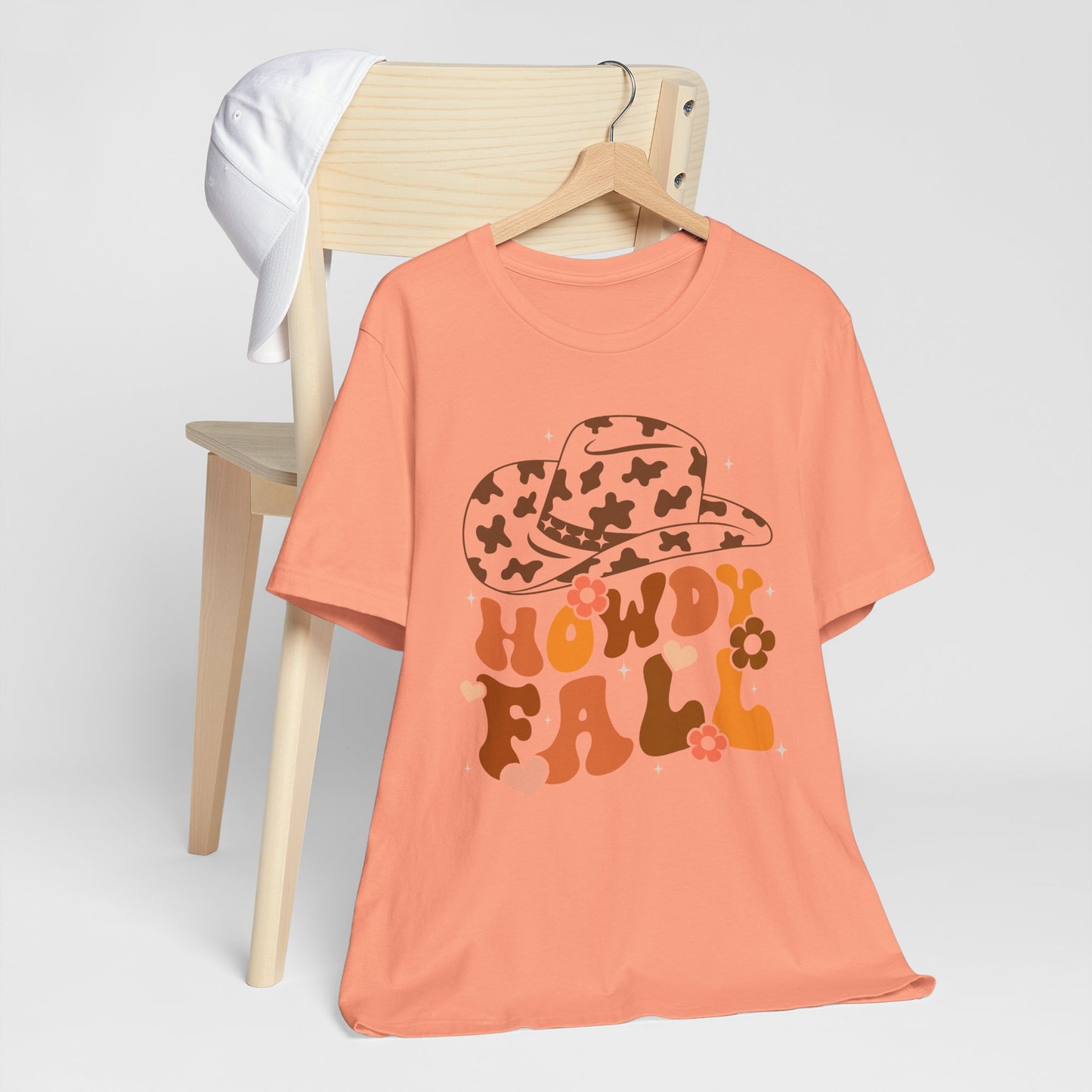 Retro Groovy Howdy Fall Shirt – Western Cowboy Pumpkin Thanksgiving Tee