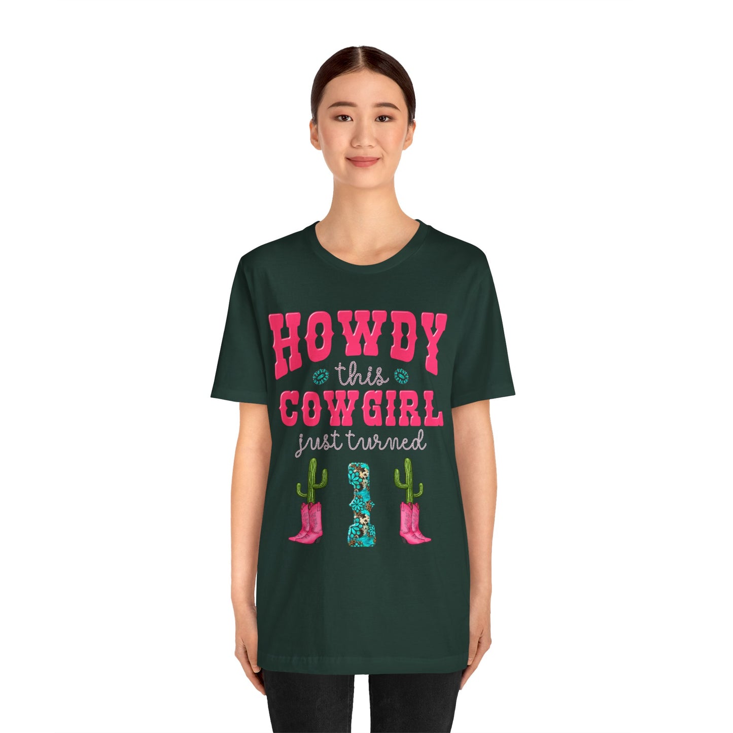 Howdy This Cowgirl Just Turned 1 Shirt – Western First Birthday Girl Rodeo Party Tee