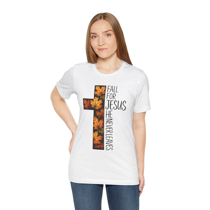 Fall for Jesus He Never Leaves Shirt – Retro Christian Cross Thanksgiving Tee