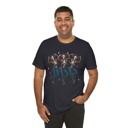 Halloween Western Dancing Skeletons Cowboy Creepy Country T-Shirt