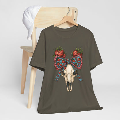 Retro Strawberry Cow Skull Shirt – Western Coquette Summer Vibes Tee