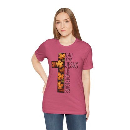 Fall for Jesus He Never Leaves Shirt – Retro Christian Cross Thanksgiving Tee