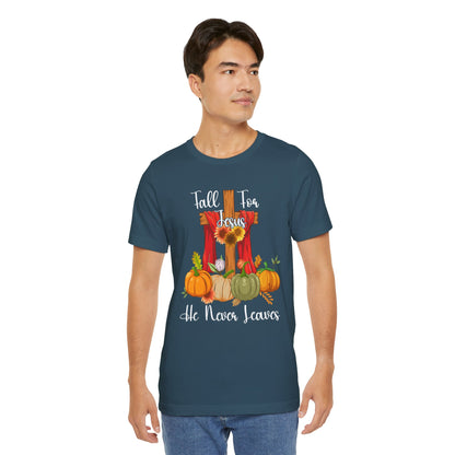 Fall for Jesus He Never Leaves Shirt – Retro Christian Thanksgiving Faith Tee