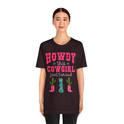 Howdy This Cowgirl Just Turned 1 Shirt – Western First Birthday Girl Rodeo Party Tee