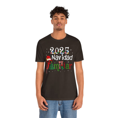 Navidad Familiar 2025 Shirt – Spanish Feliz Navidad Matching Holiday Tee