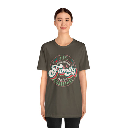 Retro Family Christmas 2025 Shirt – Vintage Matching Holiday Memories Tee
