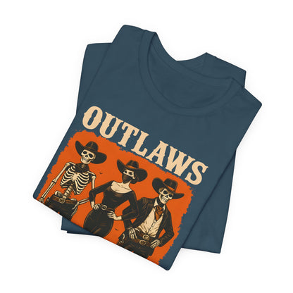 Outlaws Never Die Shirt – Gothic Western Skeleton Cowboy Halloween Tee