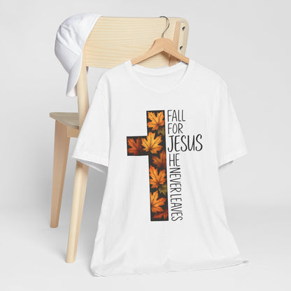 Fall for Jesus He Never Leaves Shirt – Retro Christian Cross Thanksgiving Tee
