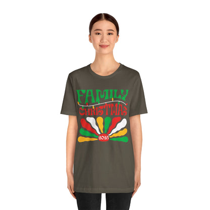 Family Christmas 2025 Shirt – Retro Groovy Matching Holiday Sunburst Tee