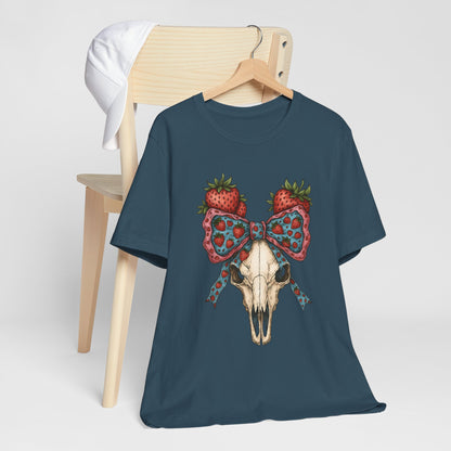 Retro Strawberry Cow Skull Shirt – Western Coquette Summer Vibes Tee