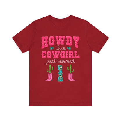 Howdy This Cowgirl Just Turned 1 Shirt – Western First Birthday Girl Rodeo Party Tee